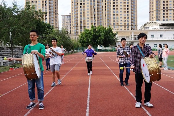 相关阅读每天早晨的七点每一位参加训练