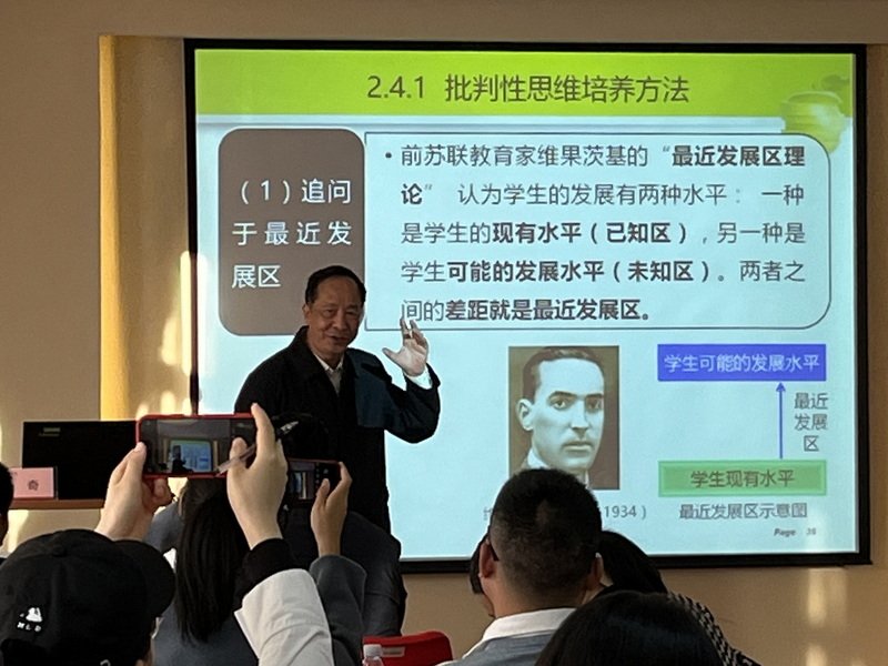 1379 相关阅读