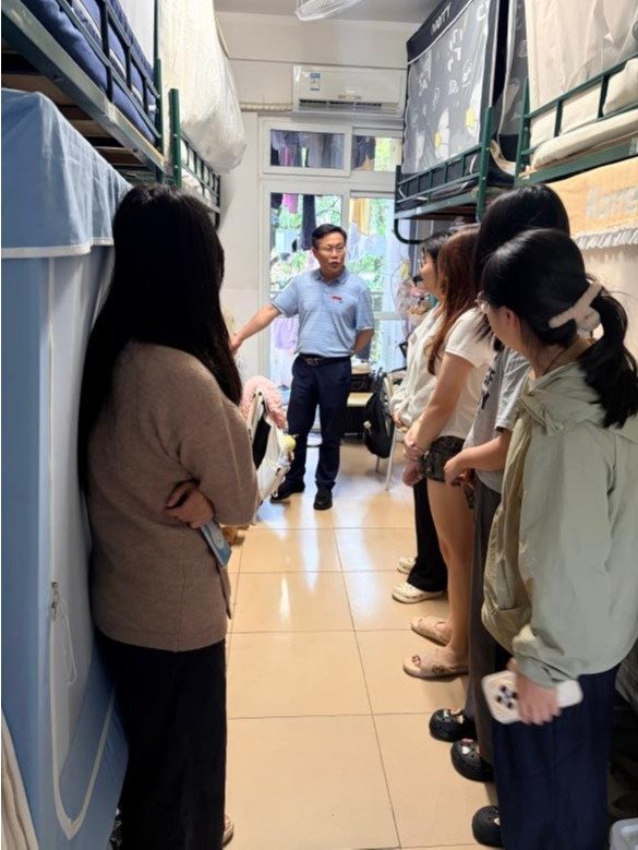 9月3开展新学期的实地走访调研工作文