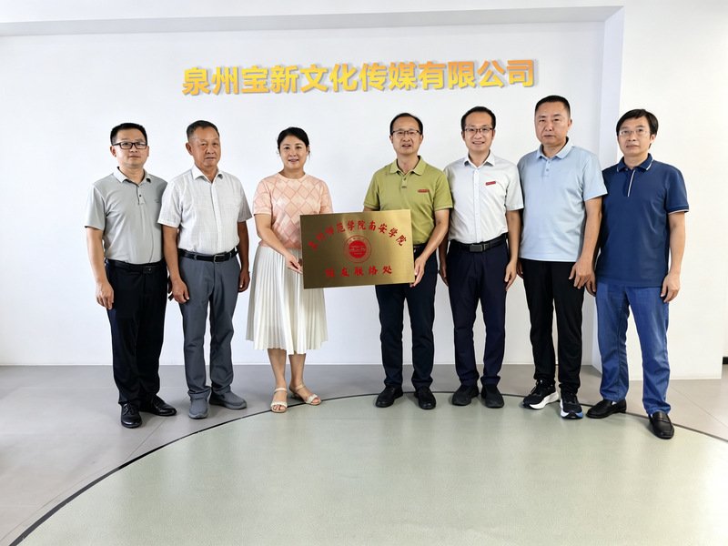 12 相关阅读