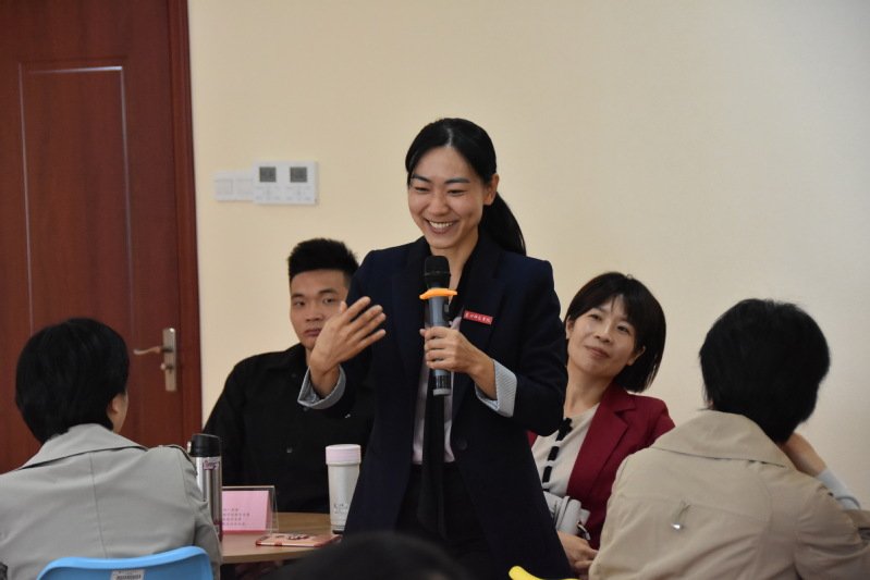 省级高校青年教师教学竞赛的教师和